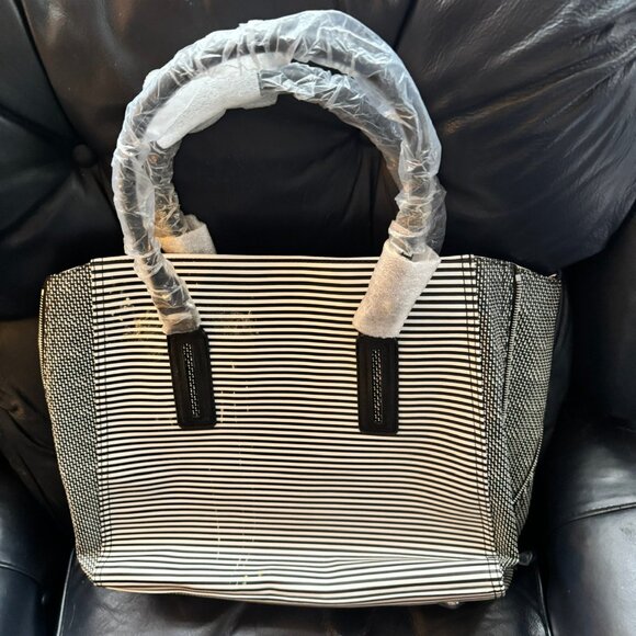 Stella & Dot Madison Tech Tote Shoulder Bag EXPANDABLE Black & White Stripes NEW - Picture 2 of 12